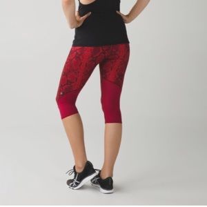 Lululemon Vent It Out Crop